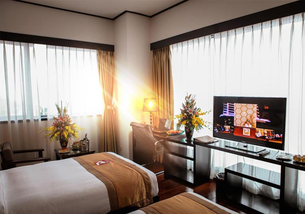 Halong Palace Hotel Hạ Long Exterior foto